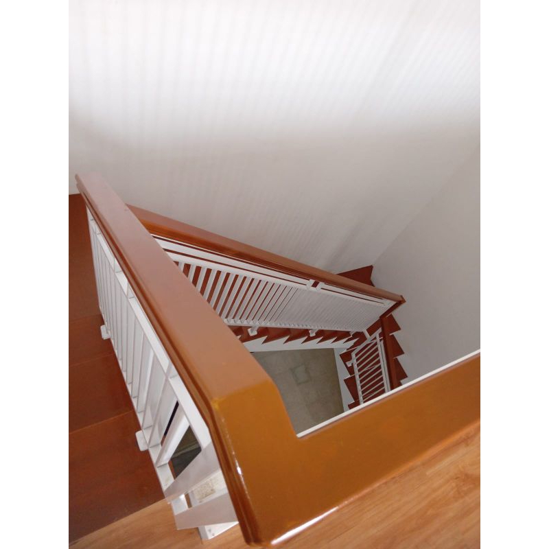 Railing tangga modern