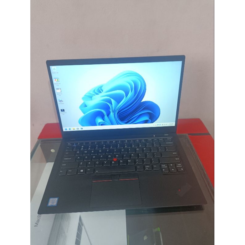 Lenovo Thinkpad X1 YOGA i5 8TH Touchscreen