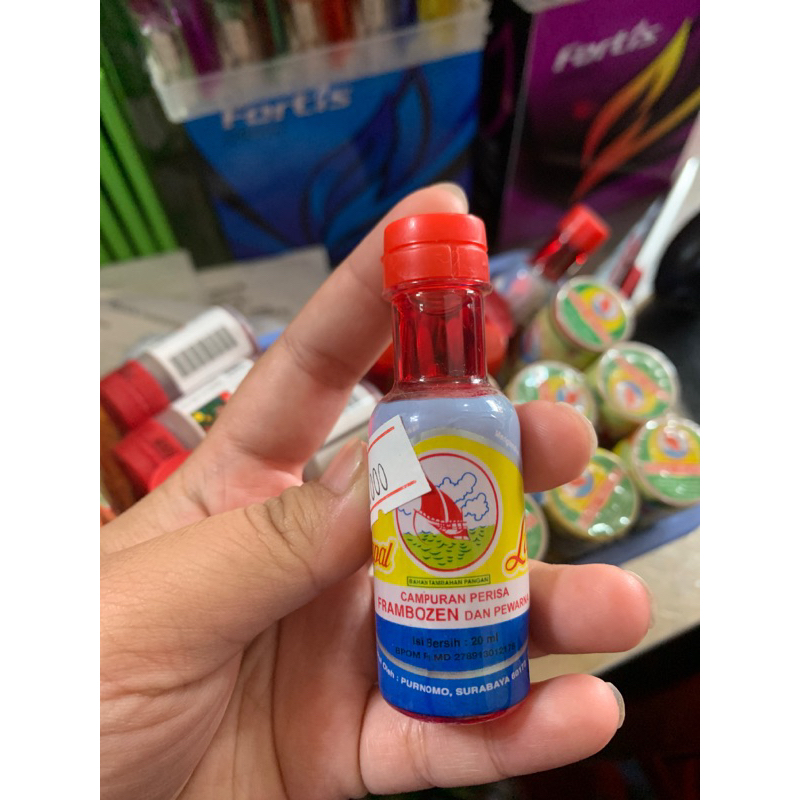 

vanili cap kapal campuran perisan frambozen dan pewarna