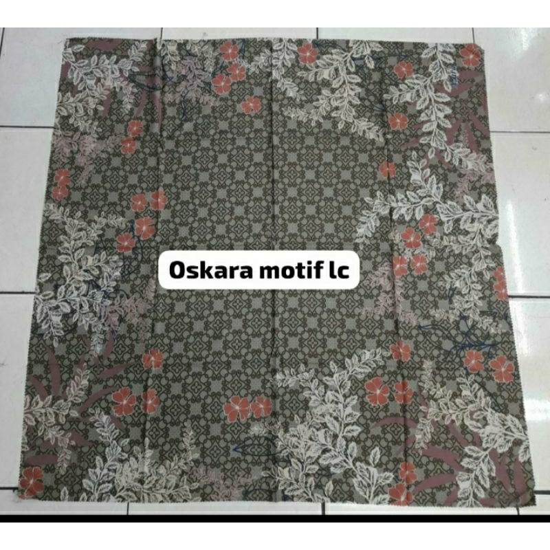 segi empat oskara Lc motif azara