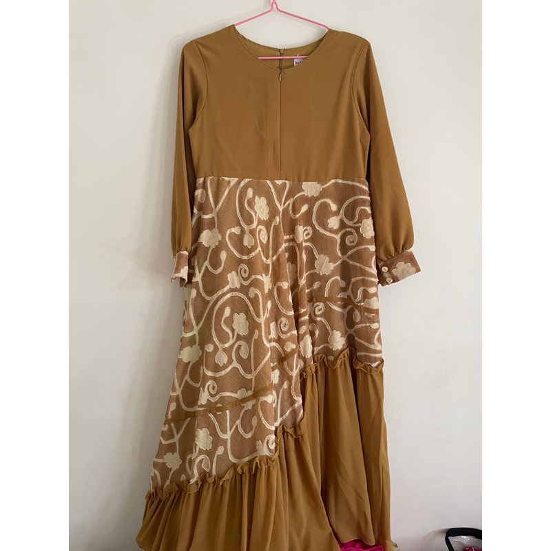 Preloved gamis Mayra