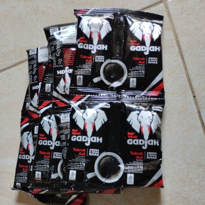 

Kopi Gadjah Kopi Tubruk Asli Twinpack - 1 renteng (10 x 2 x 6,5 gram)