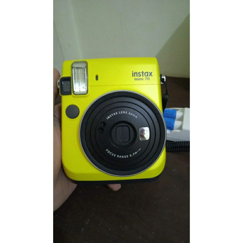 INSTAX MINI 70 Polaroid Second Kamera Bekas