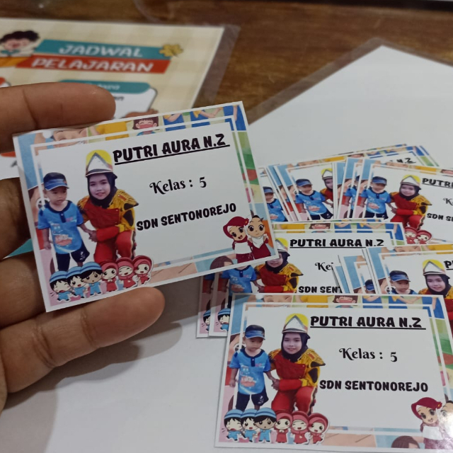 Label Nama Buku Sekolah Anak