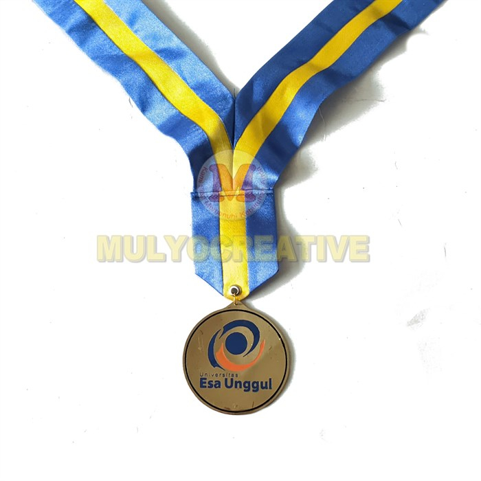 Medali Wisuda Universitas Esa Unggul Medali Universitas Medali Kelulusan Premium