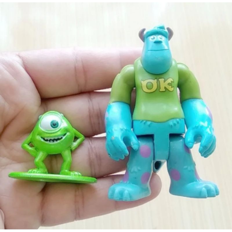 Paket 2 Mainan / Pajangan Figure Monster Inc James & Mike Toys Bekas