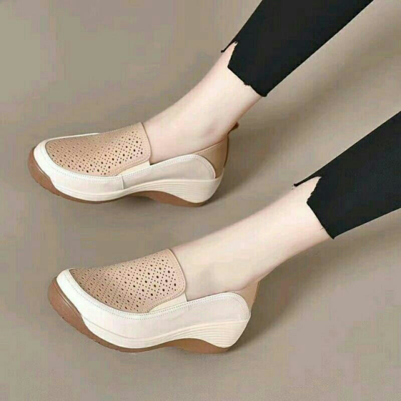 Sepatu Wedges Import Trendy Korea