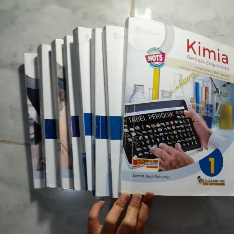 buku paket penerbit platinum tiga serangkai kelas 10 11(kimia, sbk, pkn, b.inggris, pjok, matematika