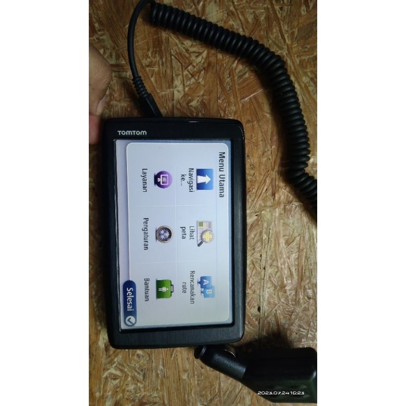 GPS Navigasi Mobil TomTom 4E62 Layar 6 Inchi sudah Update minus Touchscreen seperti tertekan sendiri