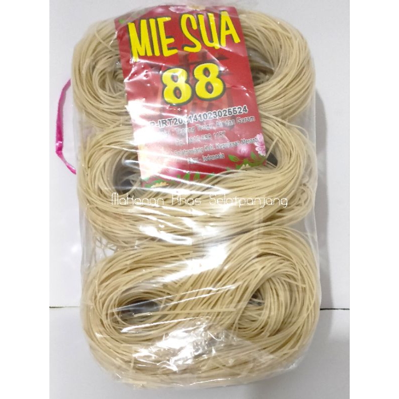 

Mie Sua Merek 88 Khas Selatpanjang 500Gram