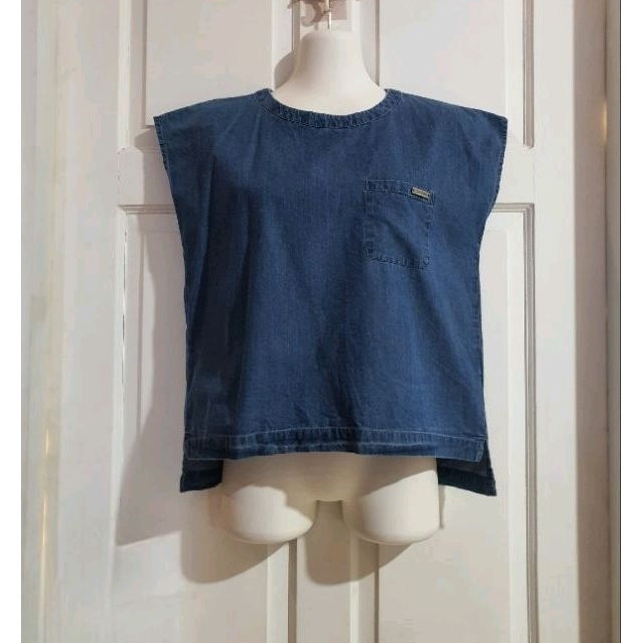 Kaos wanita Tiers Jolie Denim