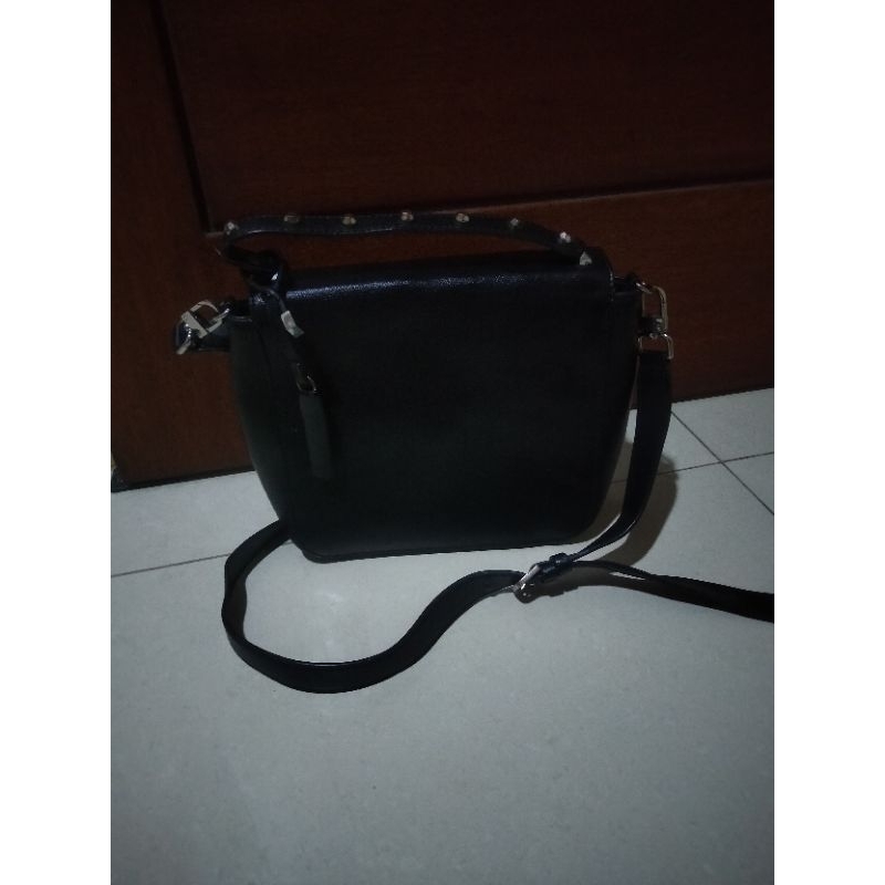 Tas merk Guess original second bekas pemakaian