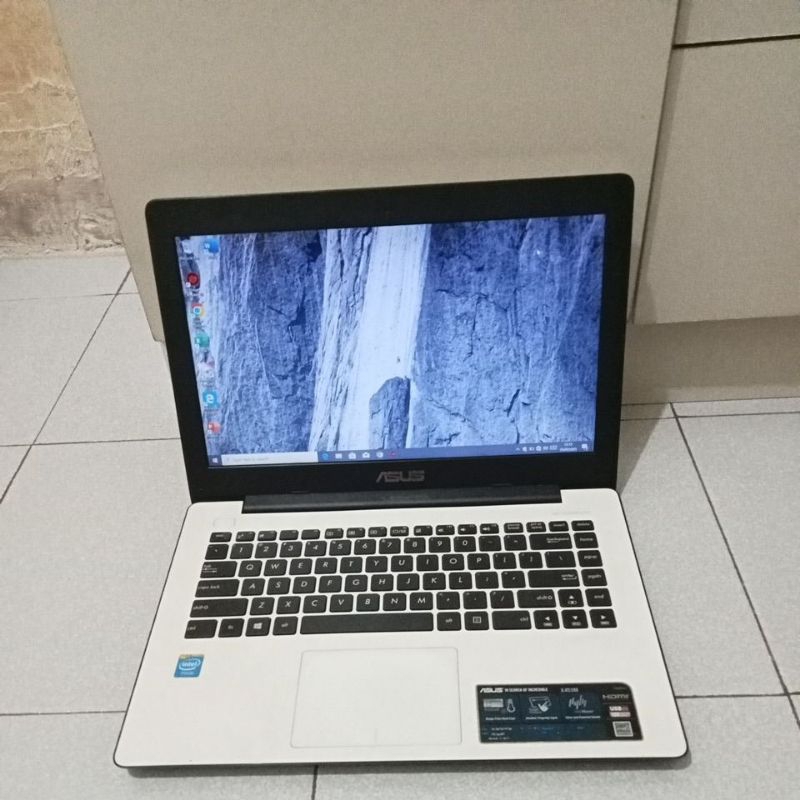 Jual Laptop Merek Asus X453MA, Window10 Intel Celeron N2840 Ram 4GBHDD500GB