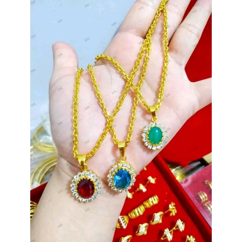 Kalung liontin batu lapis kristal