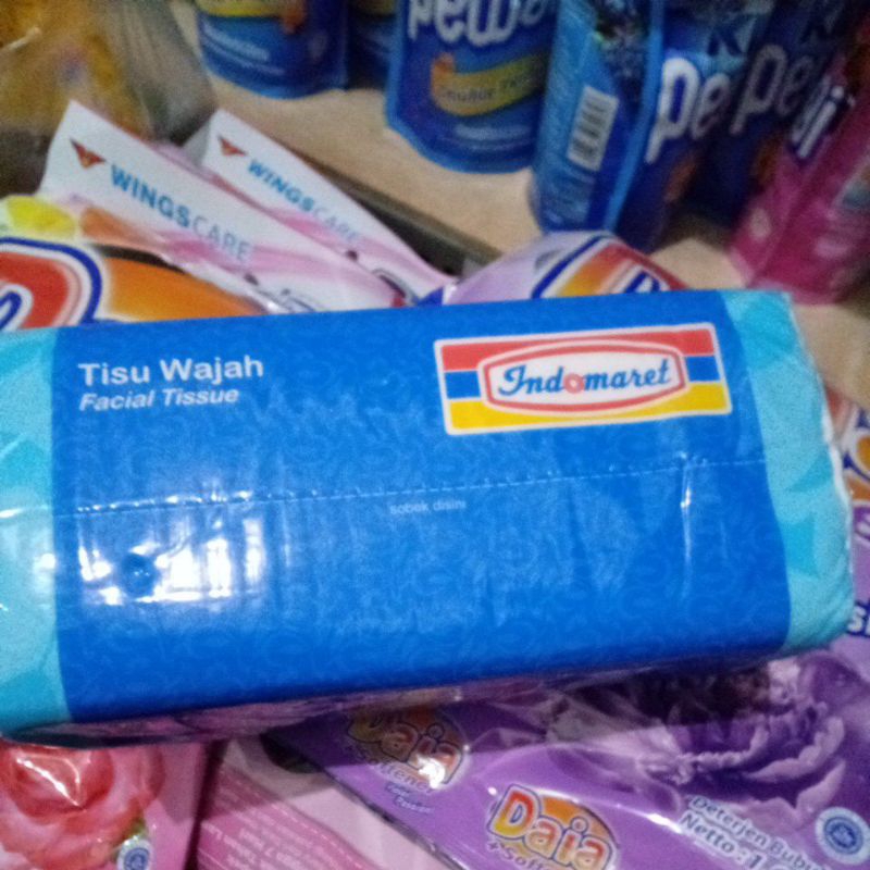tisu indomaret