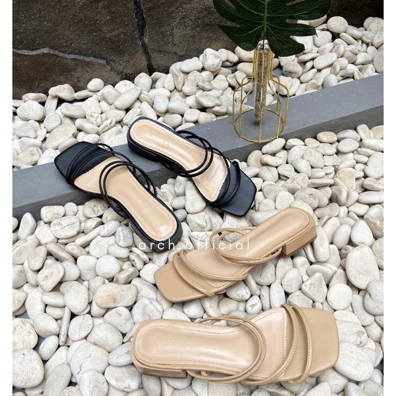 Hestia Block Heels - sepatu pesta / heels wanita / heels korea wanita / sepatu pesta wanita / sepatu