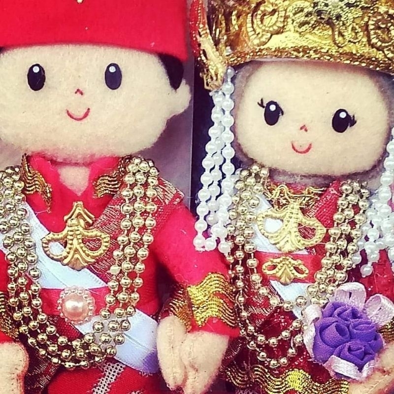 BONEKA PROFESI - BONEKA PENGANTIN ADAT LAMPUNG - PERNIKAHAN ADAT