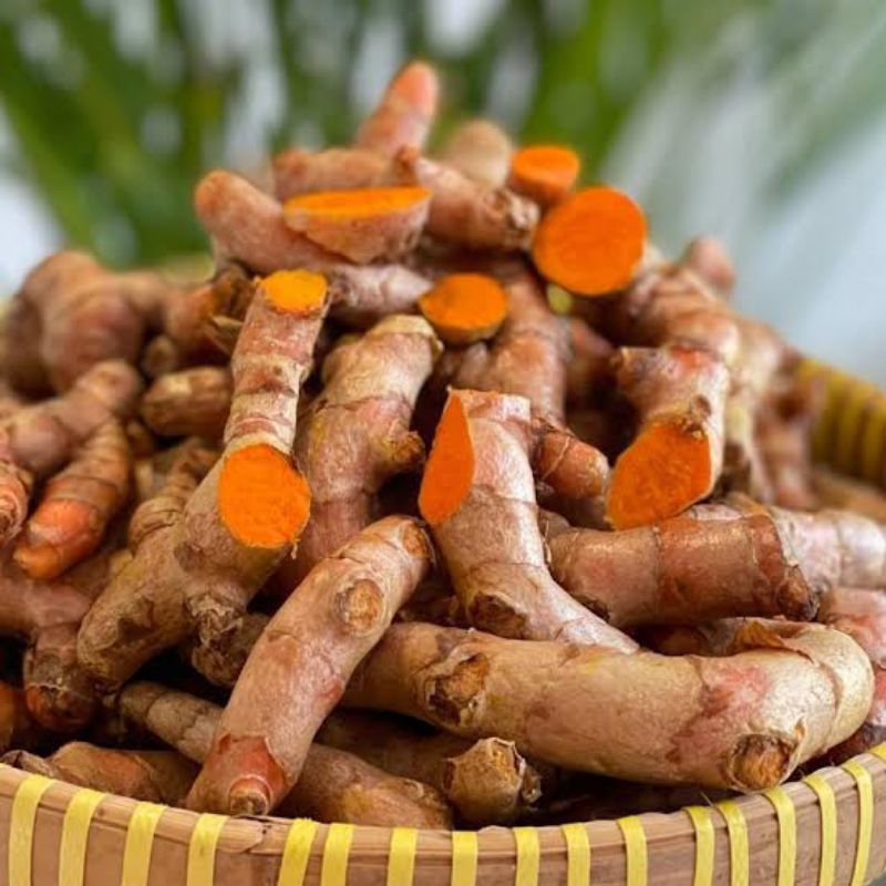 

1KG KUNYIT KUNING SEGAR/KUNIR FRESH