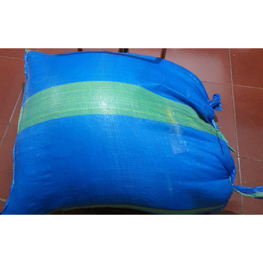 Khusus Instant 10 Kg GARAM IKAN KROSOK MENCEGAH PENYAKIT IKAN FISH SALT NON YODIUM 10 Kilo MENINGKAT