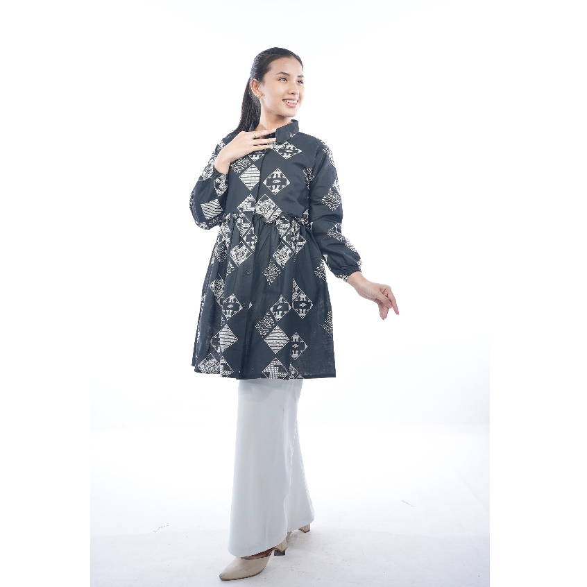 BATIK TRUSMI Tunik Batik Wanita Atasan Wanita Jumbo Batik Mega Mendung Kombinasi Prsm Hitam