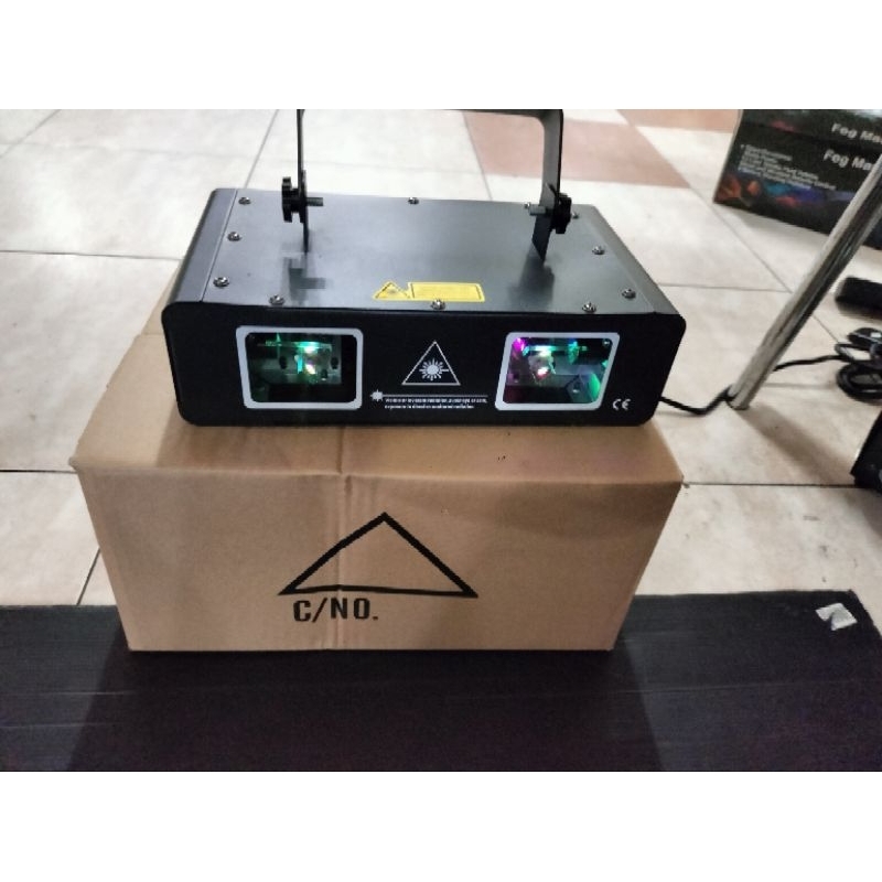 lampu laser panggung 2 mata RGB full color