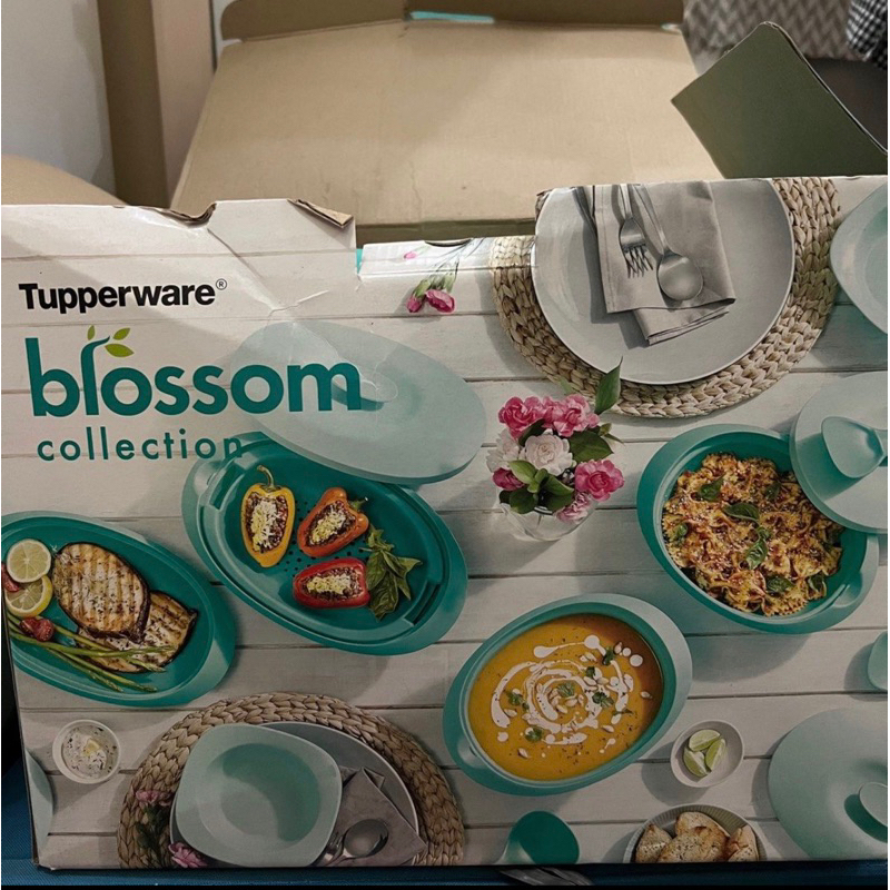 Tupperware Blossom Tosca