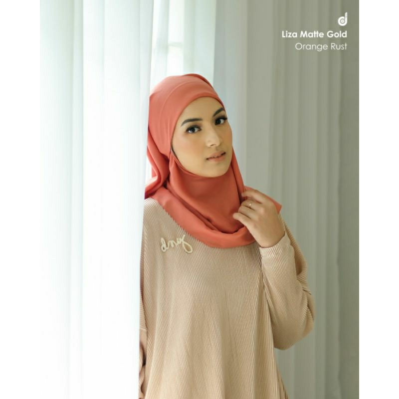 HIJAB DEENAY LIZA ORANGE RUST ( PIN d + MATTE GOLD)