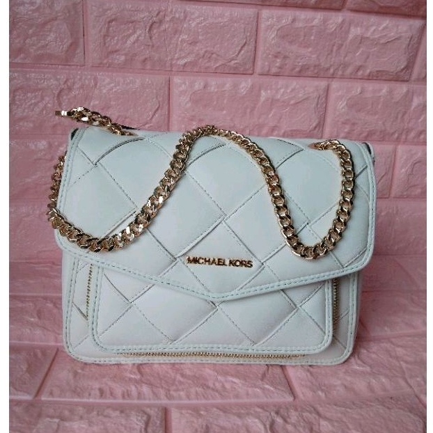 PRELOVED MK REGINA MEDIUM CREAM