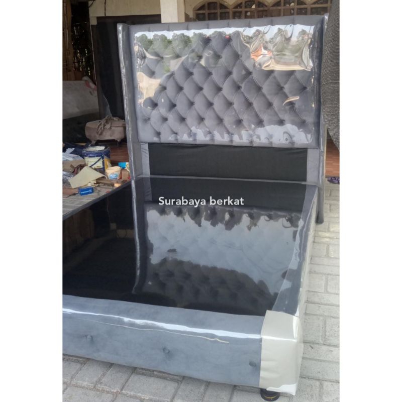 dipan sandaran model 1 bludru (hanya dipan n sandaran tanpa kasur)