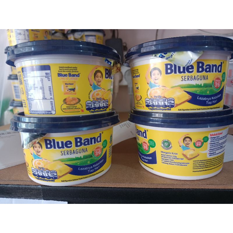 

Blue Band Serbaguna CUP per 4pcs x 250gr