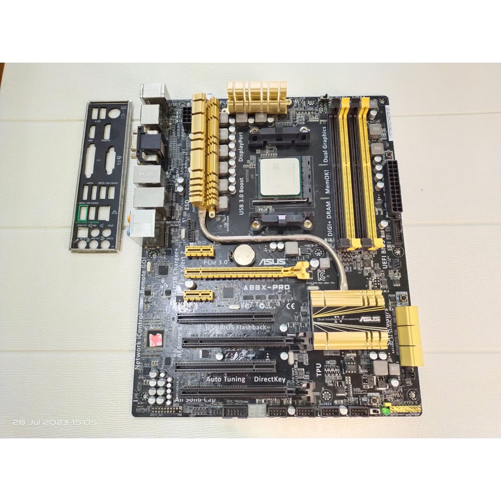 Paket motherboard FM2+ A88x-PRO Procesor A10-7870K