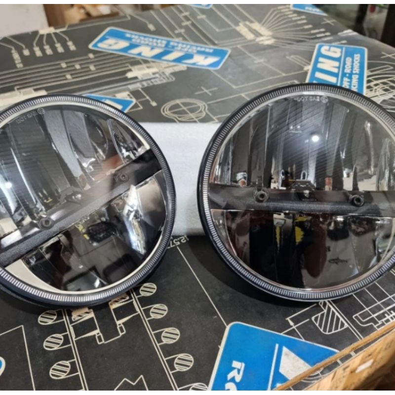 LAMPU HEADLAMP 7INCH BULAT LAMPU LED UTAMA MODEL TRUKLITE MOBIL JEEP