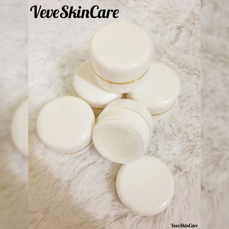 POT CREAM 12,5GR TITIK DUA LIST GOLD / Pot Cream HN Kosmetik Original