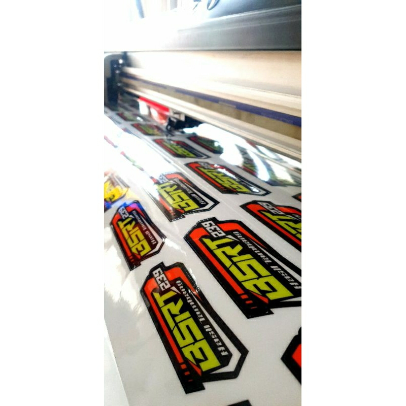 

Sticker brand custom print n cutting ukuran a3