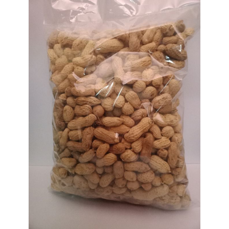 

kacang asin dan kacang kletik temen ngopi