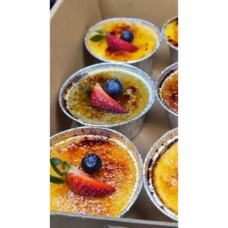 

VEGAN CREAM BRULEE VEGAN CREAM BRULEE VEGAN DESSERT VEGAN CREAM BRÛLÉE