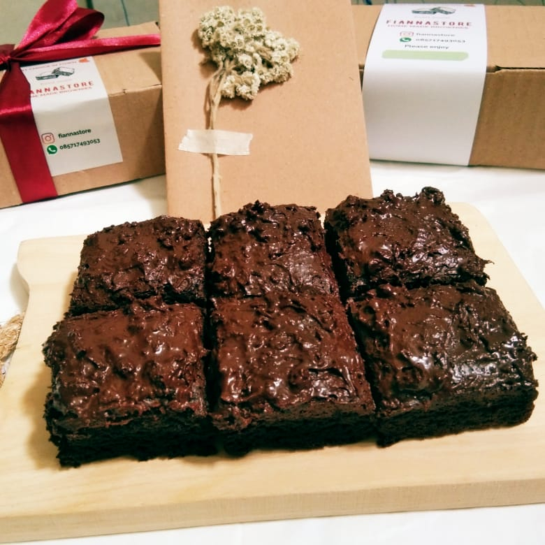 

Brownies Chococrunchy / Brownies Bakar / Brownies Panggang / Brownies Fudgy/ Fudge Brownie / Brownies Choco