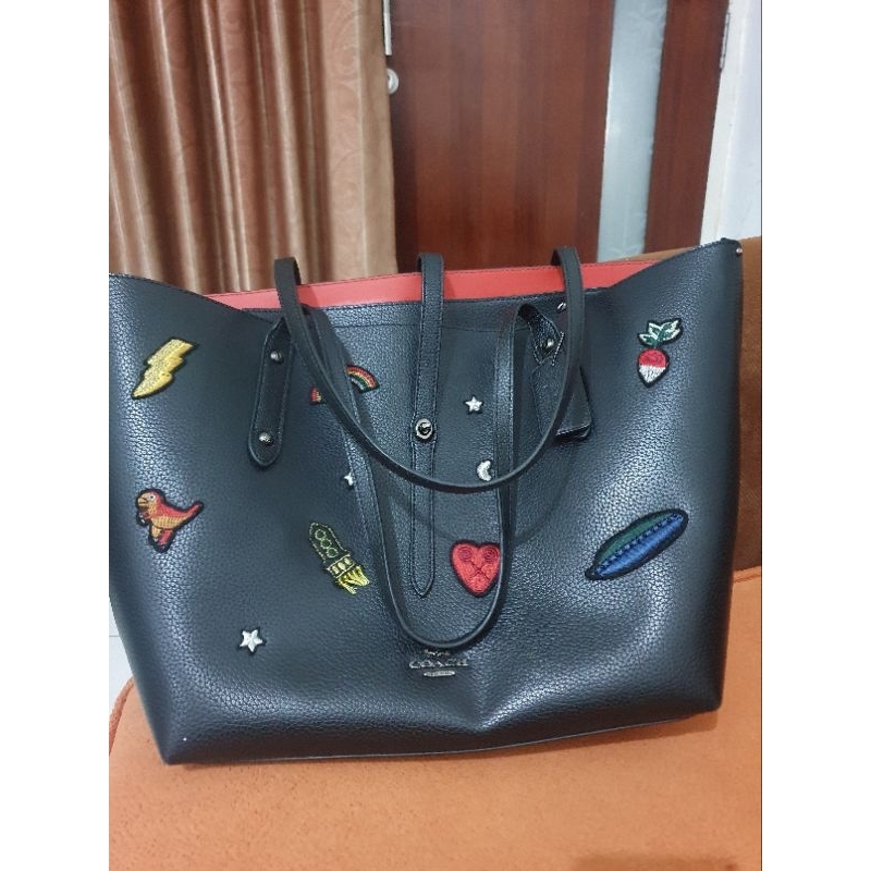 Preloved authentic COACH Market totebag with souvenir embroidery