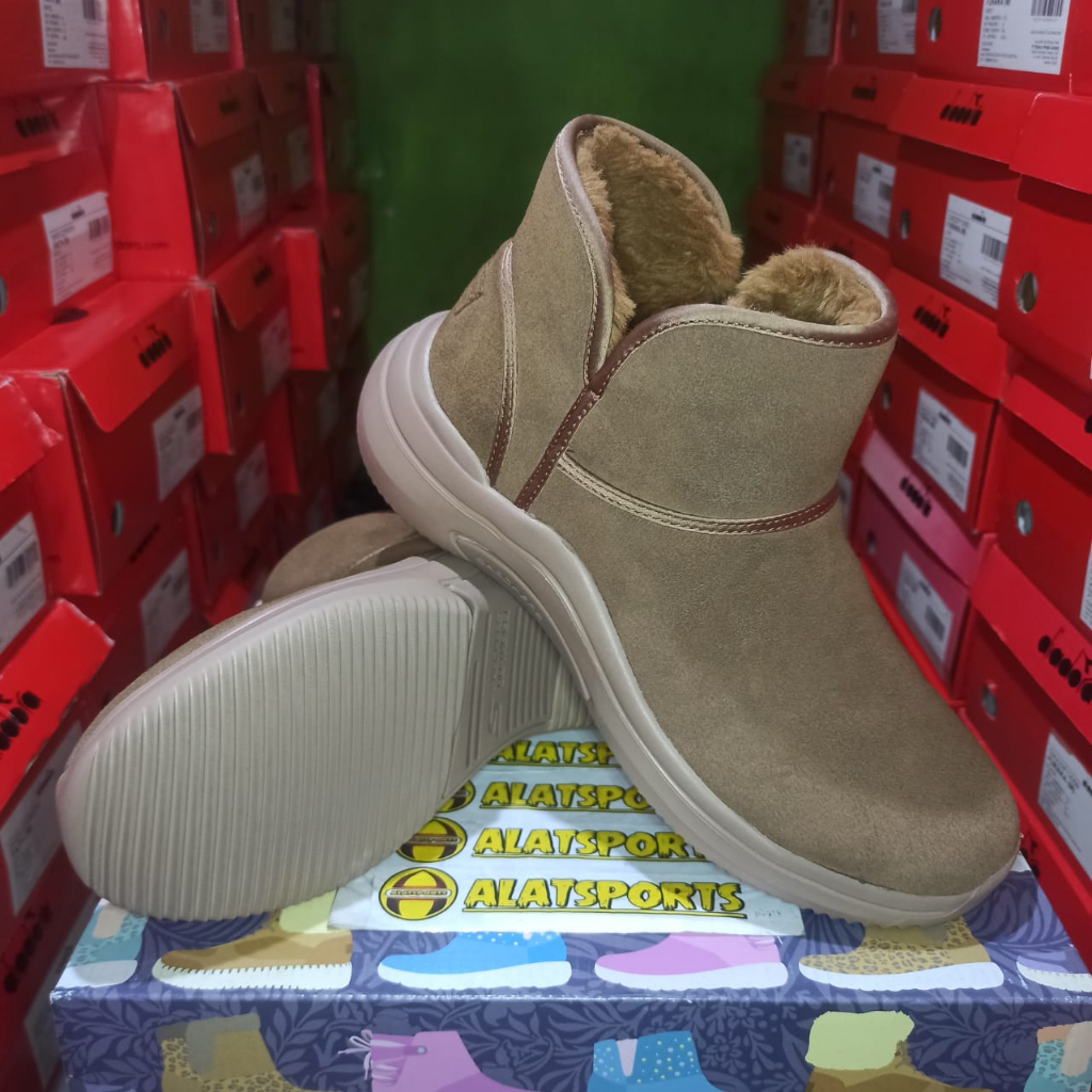 Skechers On The Go 144275-BRN Sepatu Boot Wanita kaki ramping ORIGINAL