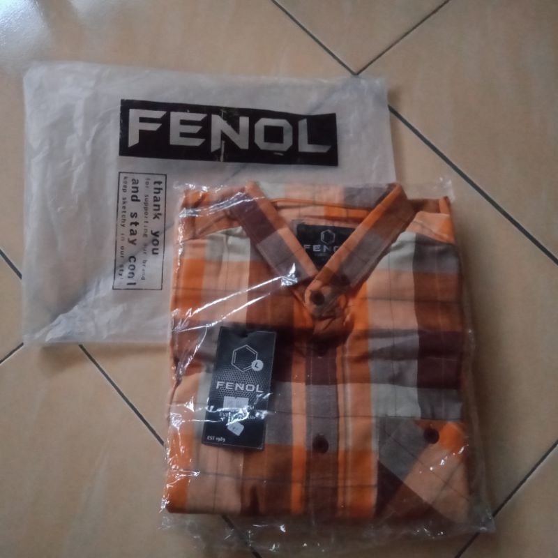 Kemeja Flanel FENOL size L