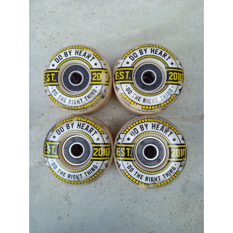 Skateboard Wheels Dbh + bearing tuck second / bekas