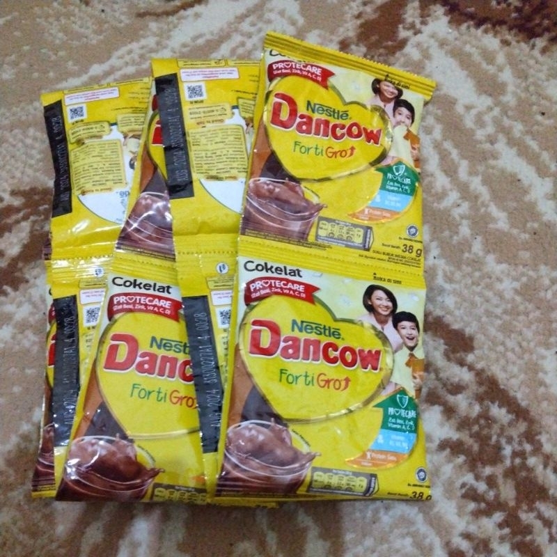 

Nestle dancow coklat renceng isi 10 suchet forti gro 38 g