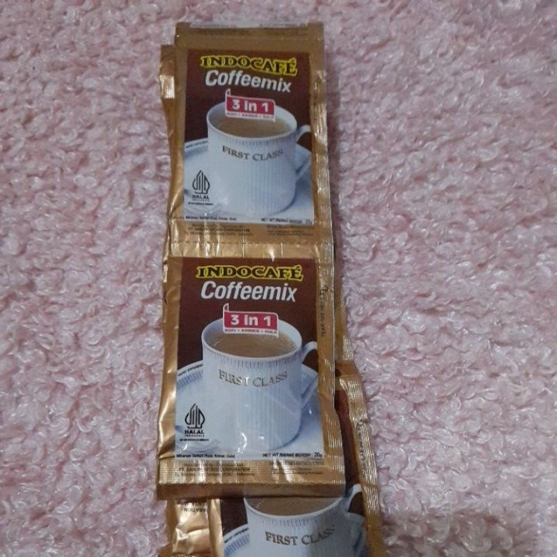 

INDOCAFE COFFEMIX 3IN1 RENCENG 10