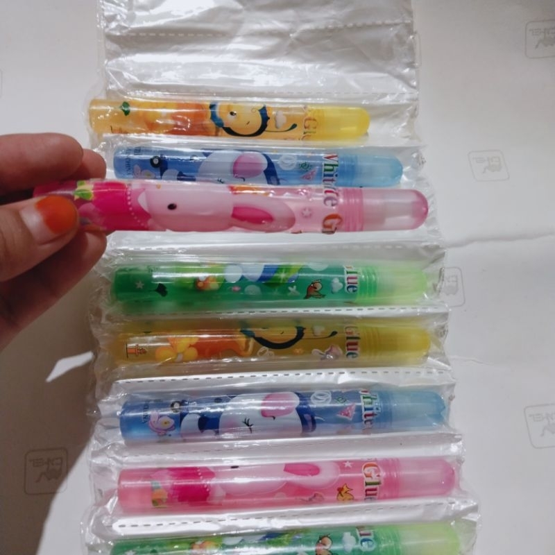 

Lem kertas stik panjang