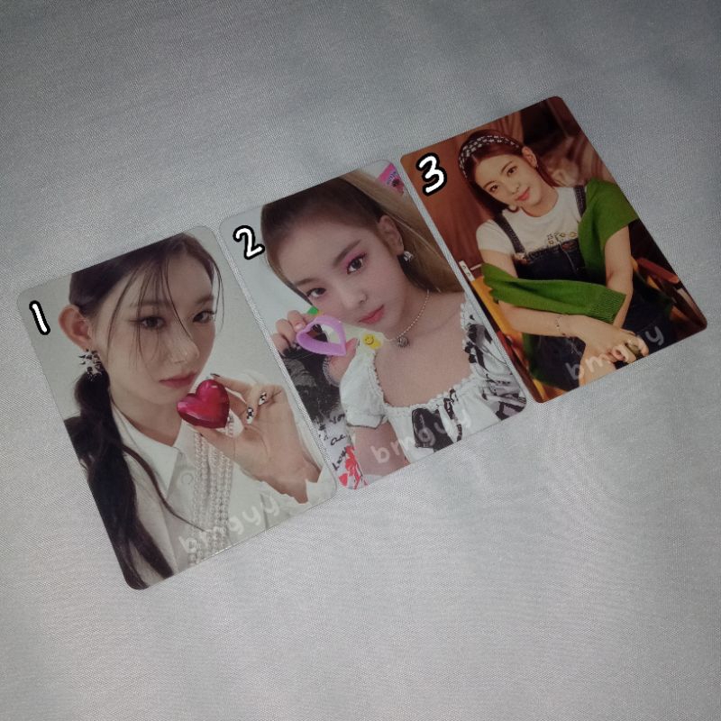 wts sell jual pc photocard official itzy lia chaeryeong crazy in love cil sg22 checkmate