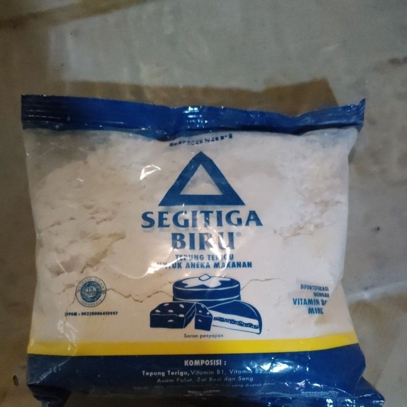 

tepung segitiga biru