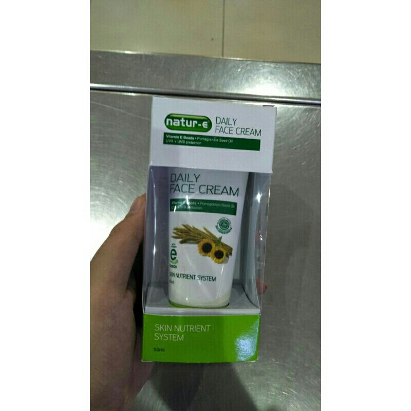 Natur-E Daily Face Cream