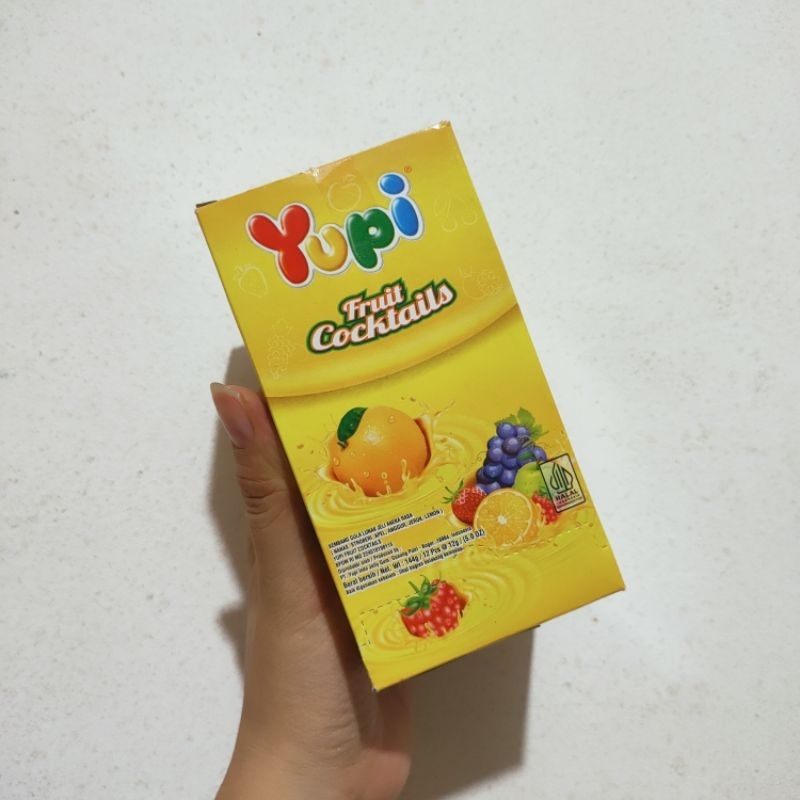 

Yupi Fruit Cocktails 1 box isi 12 pcs