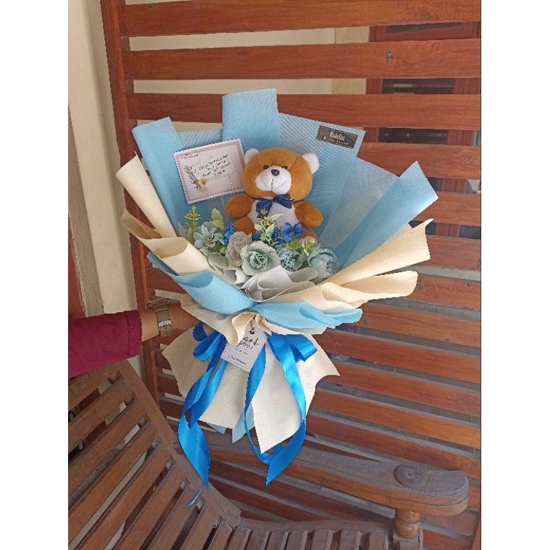 BUKET BONEKA COVER KAIN SPUNBOND