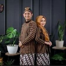 Sarimbit Lurik- Baju Adat Tradisional Jawa- Kebaya- Surjan